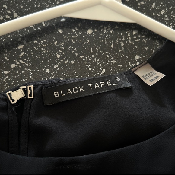 Black Tape Top Medium Black - Picture 5 of 5